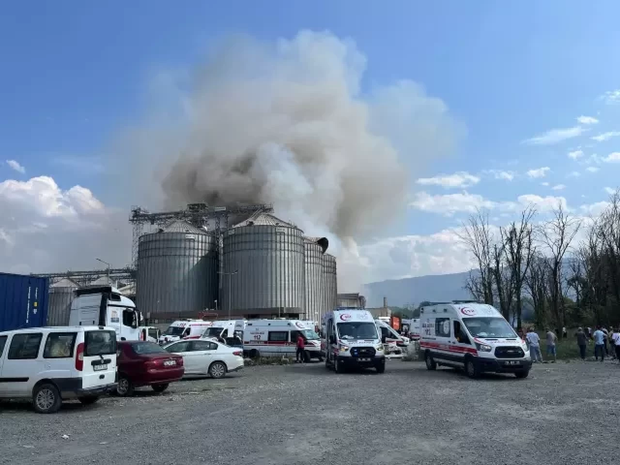 Sakarya'da Fabrikada Patlama! 2'si Ağır 21 İşçi Yaralandı