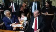 Cumhurbaşkanı Erdoğan, Ankara'da Bir Kafeteryayı Ziyaret Ederek Şehir Sakinleri İle Samimi Bir Sohbet Gerçekleştirdi