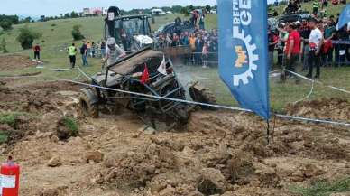 Kocaeli’de düzenlenen Off-Road Festivali’nde heyecan zirveye ulaştı