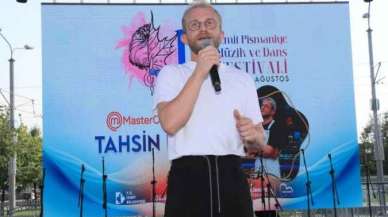 Tahsin Küçük, pişmaniye festivalinde sevenleriyle buluştu