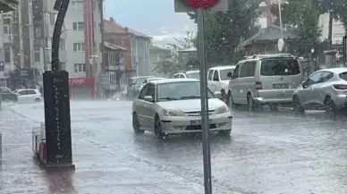 Bolu'da Sağanak Yağış Yaşamı Olumsuz Etkiledi