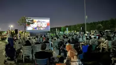 Kartepe’de Çocuklar Sinema Keyfi Yaşadı