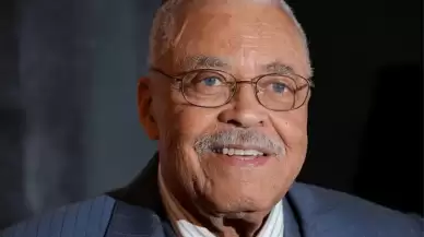 Darth Vader'ı Seslendiren James Earl Jones 93 Yaşında Hayatını Kaybetti